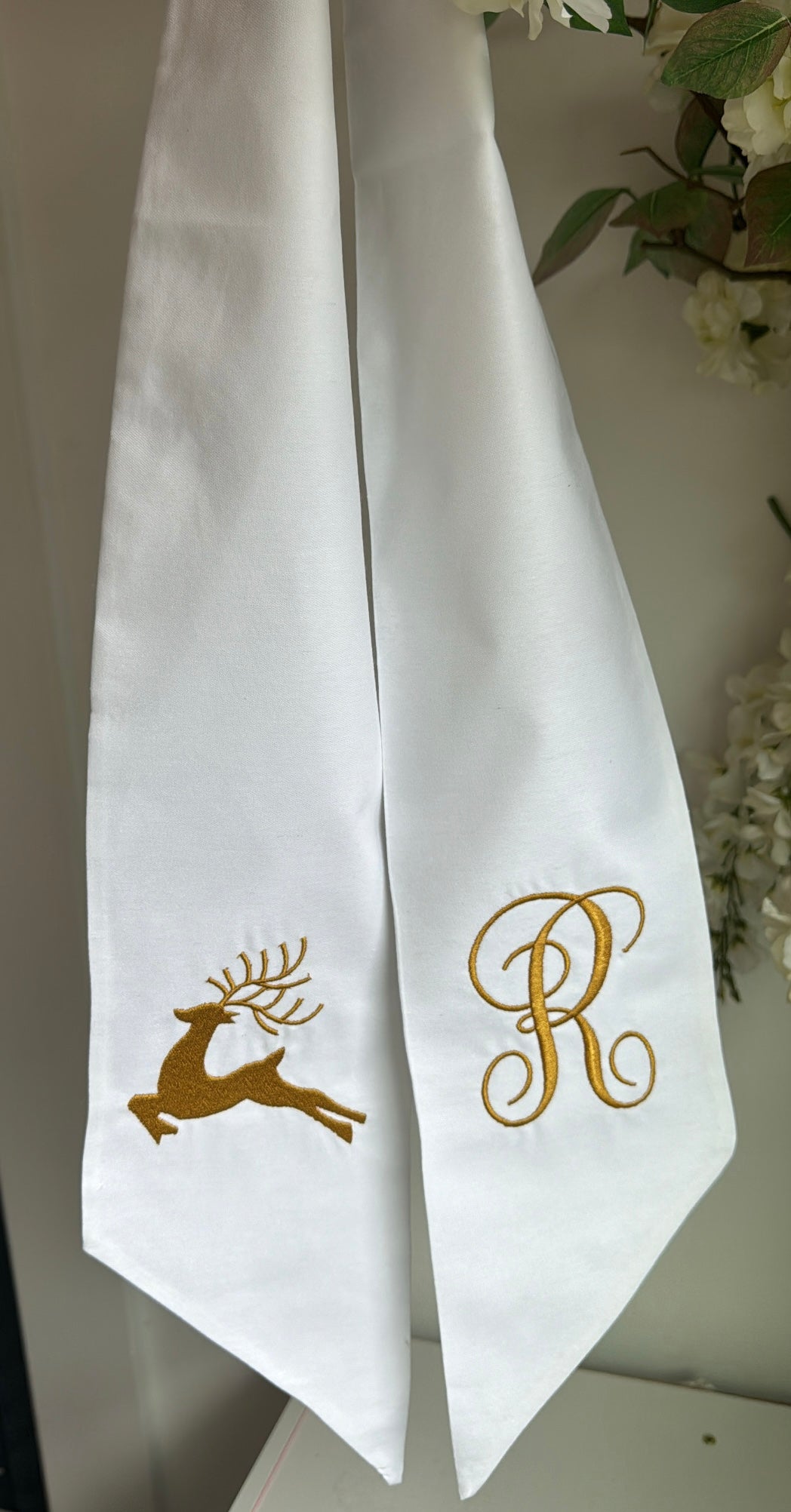 Reindeer & initial