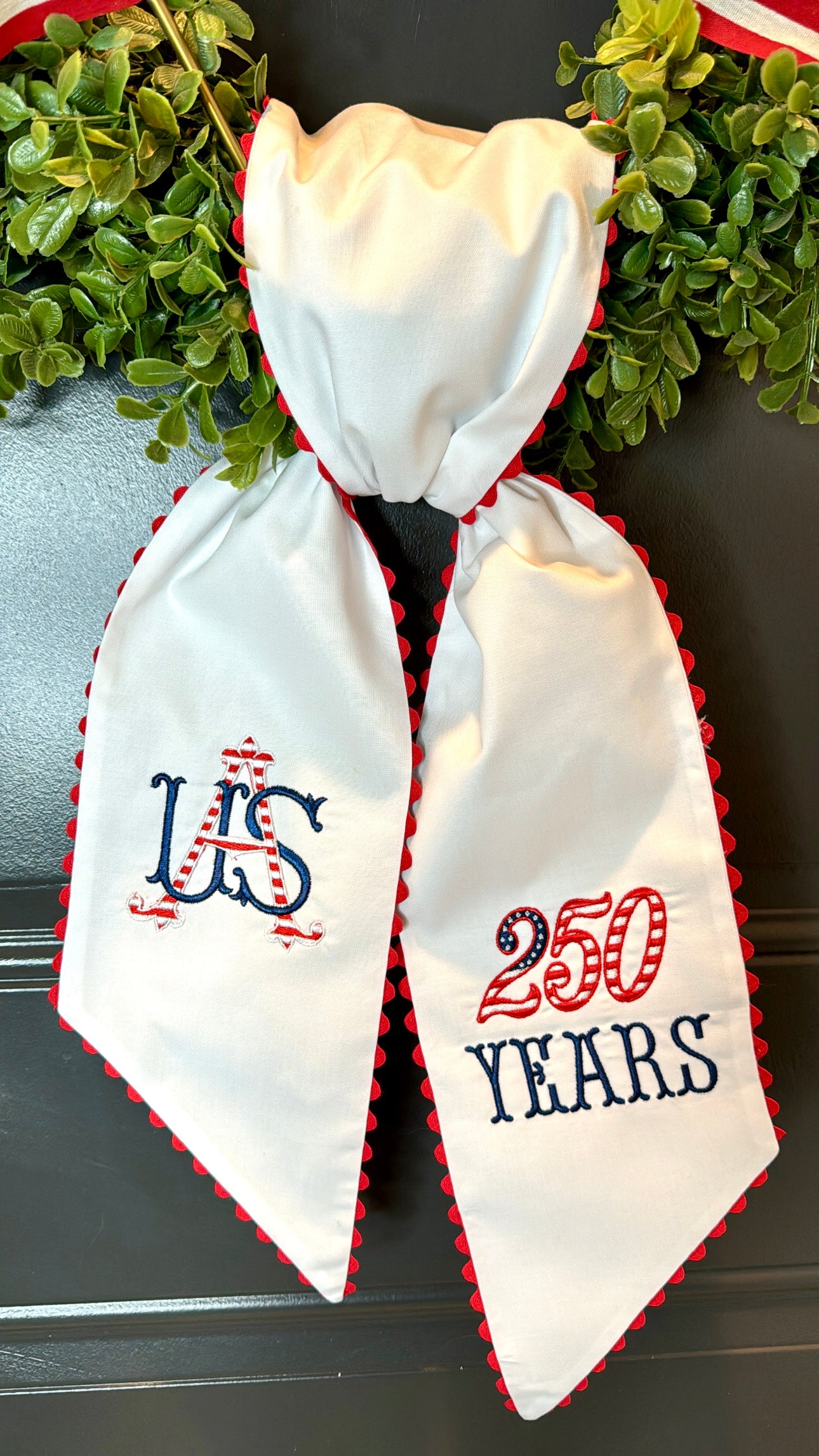 USA & 250