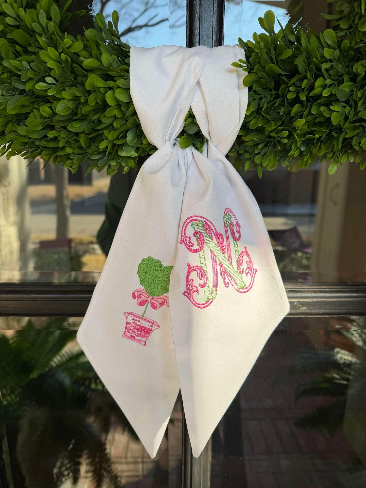 Topiary heart & fancy initial
